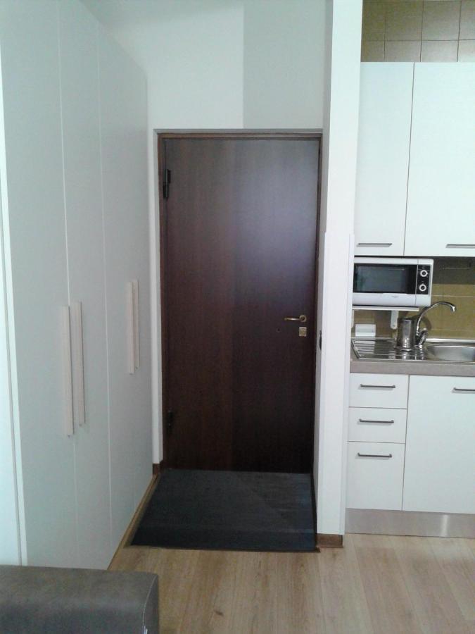 Castle View Lodge Intero Appartamento Verona Centro Storico ภายนอก รูปภาพ