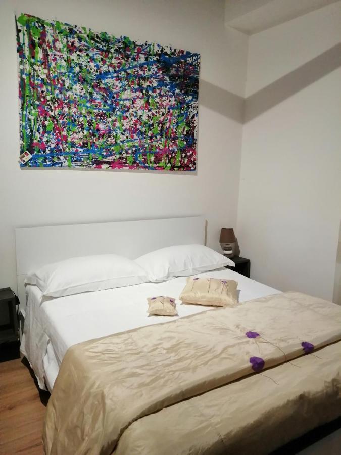 Castle View Lodge Intero Appartamento Verona Centro Storico ภายนอก รูปภาพ